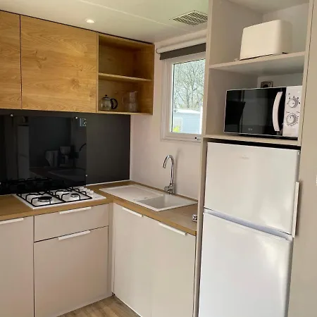 Mobilhome tout confort M9 domaine de Lanniron Quimper Extérieur photo